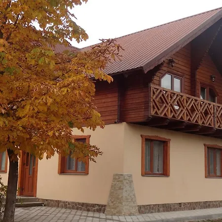 Chalet котедж-шале елітний Slawske